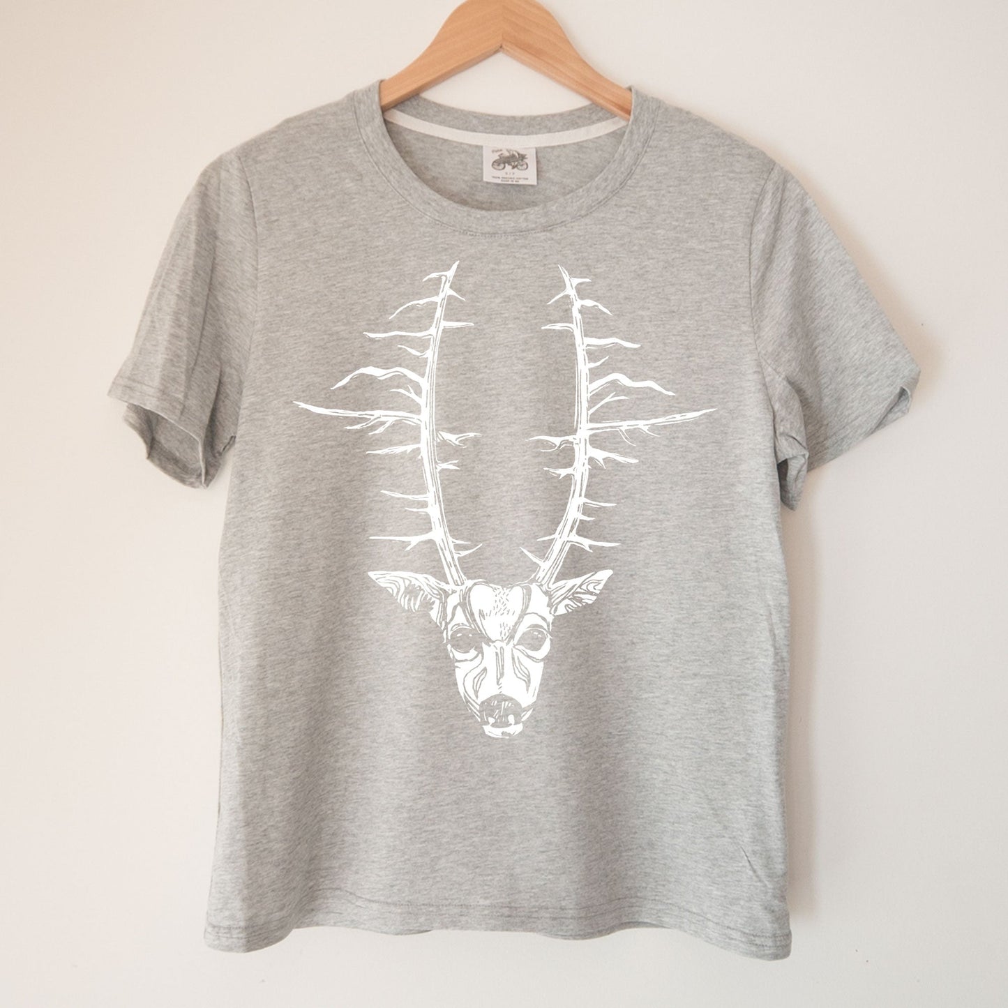 Deerhead in White Kennedy Lake Ladies Organic Cotton Tee